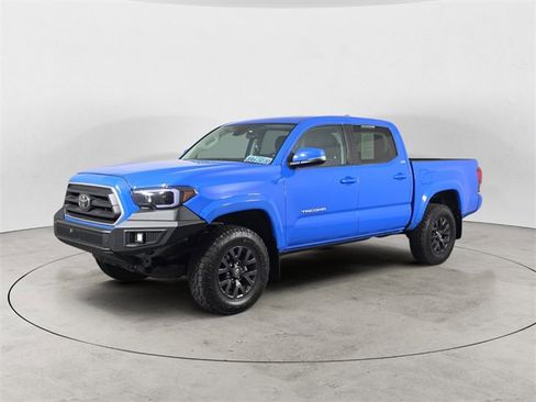 Used 2021 Toyota Tacoma SR5 image 1