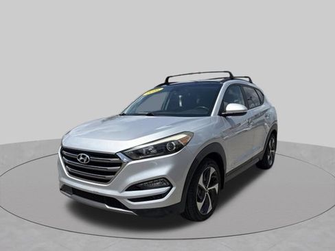 Used 2016 Hyundai Tucson Limited w/ Option Group 03 FWD image 1