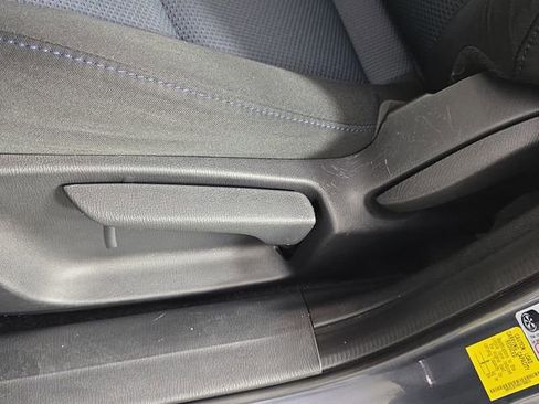 Used 2017 Toyota Yaris iA image 34