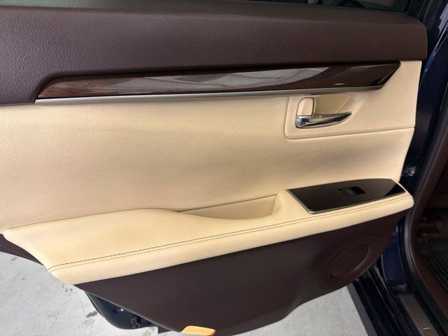 Used 2018 Lexus ES 350 w/ Luxury Package w/Wood Trim FWD image 24