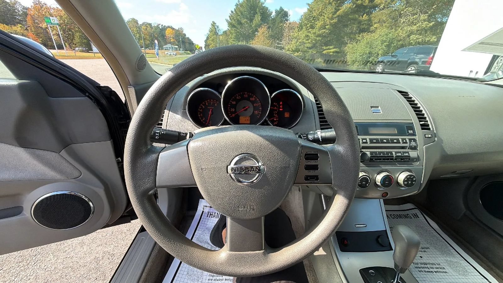 Used 2005 Nissan Altima 2.5 S w/ (S02) Side Airbags Pkg FWD image 21