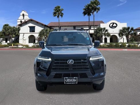 Certified 2025 Lexus GX 550 AWD/4WD image 6
