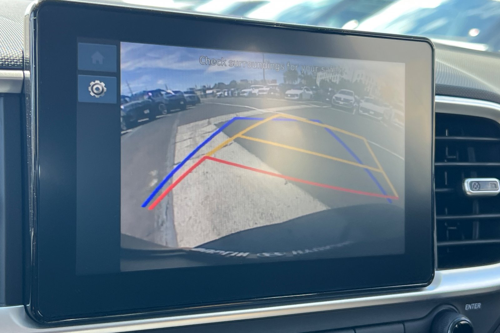 New 2026 Hyundai Venue SEL FWD image 19