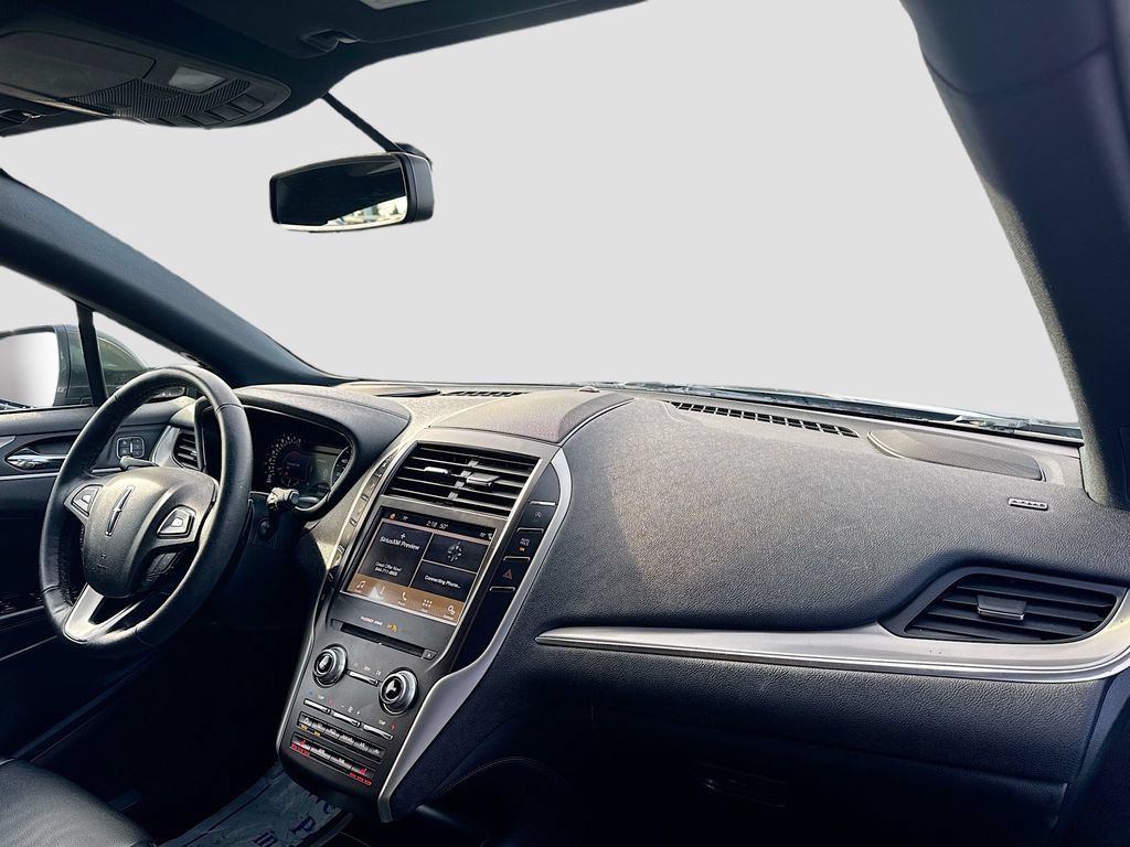 Used 2019 Lincoln MKC Premiere FWD image 29