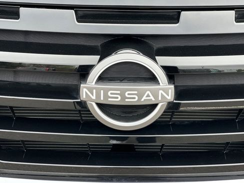 Certified 2025 Nissan Pathfinder SV image 47