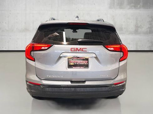 Used 2020 GMC Terrain SLE w/ Driver Convenience Package image 6