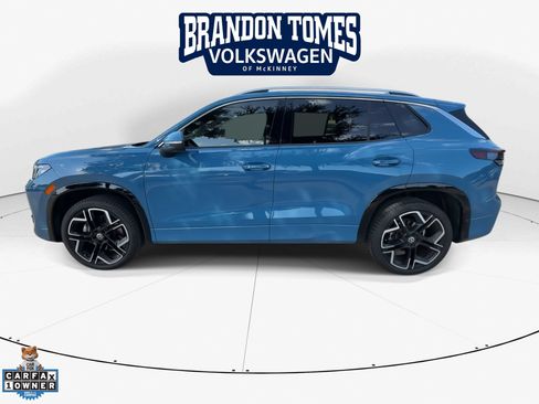 Used 2025 Volkswagen Tiguan SEL R-Line AWD/4WD image 6