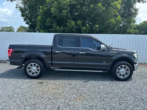 Used 2015 Ford F150 XLT w/ Equipment Group 302A Luxury RWD image 6