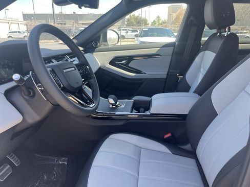 New 2026 Land Rover Range Rover Evoque Dynamic SE image 4