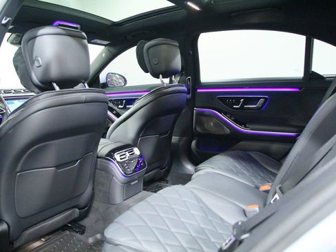 Certified 2026 Mercedes-Benz S 580 4MATIC Sedan image 29