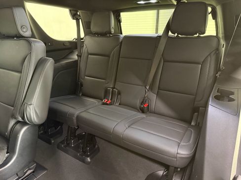 Certified 2025 GMC Yukon Denali AWD/4WD image 18