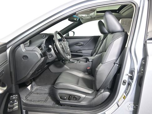 Used 2023 Lexus ES 350 w/ Premium Package FWD image 21