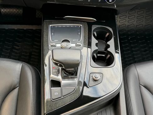 Used 2018 Audi Q7 3.0T Premium Plus AWD/4WD image 20