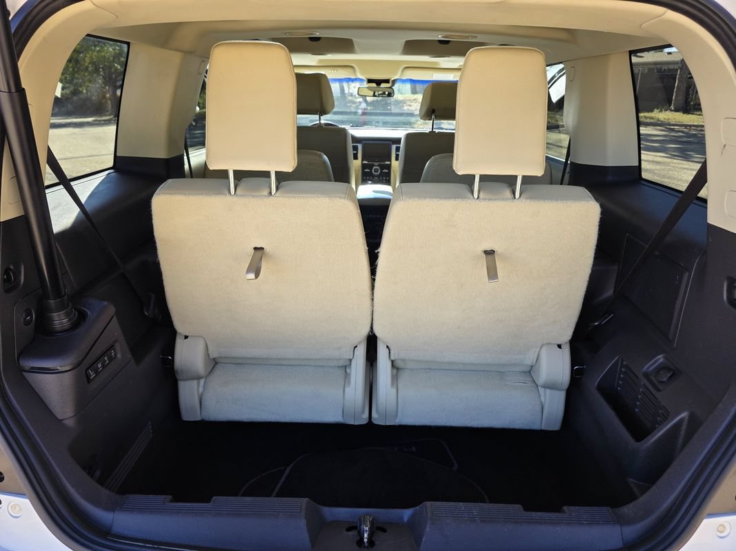 Used 2014 Ford Flex Limited w/ Equipment Group 301A AWD/4WD image 18