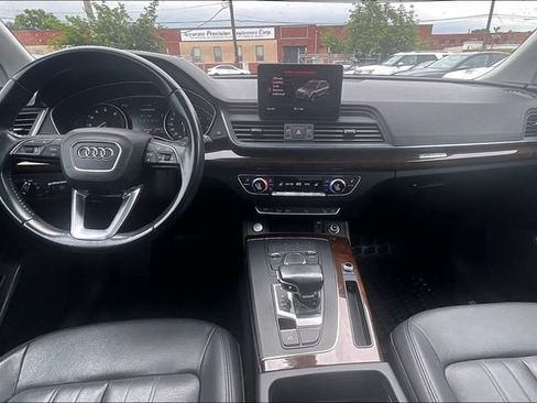 Used 2020 Audi Q5 2.0T Premium w/ Convenience Package AWD/4WD image 15
