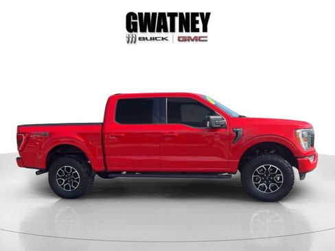 Used 2022 Ford F150 XLT w/ Equipment Group 302A High image 8