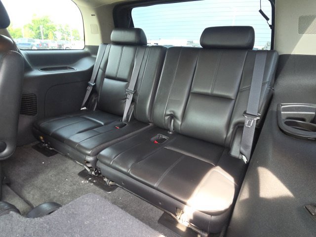 Used 2007 GMC Yukon Denali AWD/4WD image 16