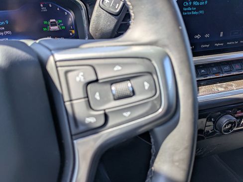 Used 2024 Chevrolet Silverado 1500 RST w/ Z71 Off-Road Package image 17