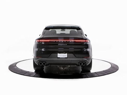 New 2026 Porsche Cayenne S image 6