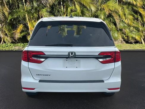 Used 2023 Honda Odyssey EX-L image 6