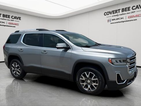 Used 2023 GMC Acadia SLT w/ Preferred Package image 12