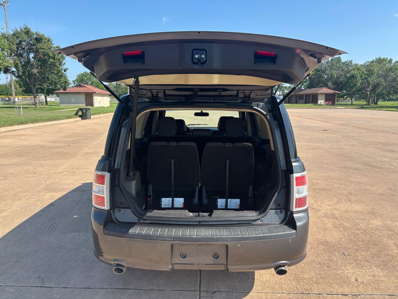 Used 2019 Ford Flex SEL FWD image 27