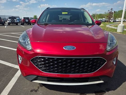 Used 2020 Ford Escape SEL AWD/4WD image 3