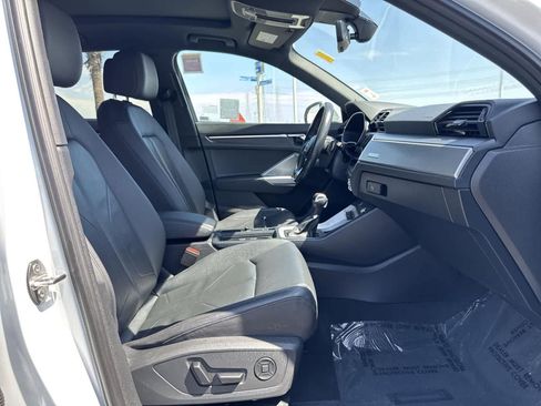 Used 2024 Audi Q3 2.0T Premium image 38