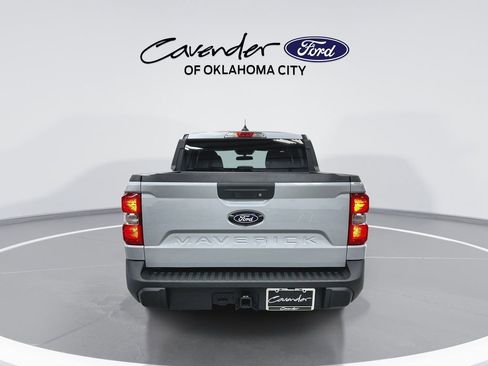 New 2025 Ford Maverick XLT image 38