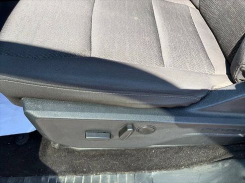 Used 2022 Ford F150 XLT w/ Equipment Group 302A High AWD/4WD image 18