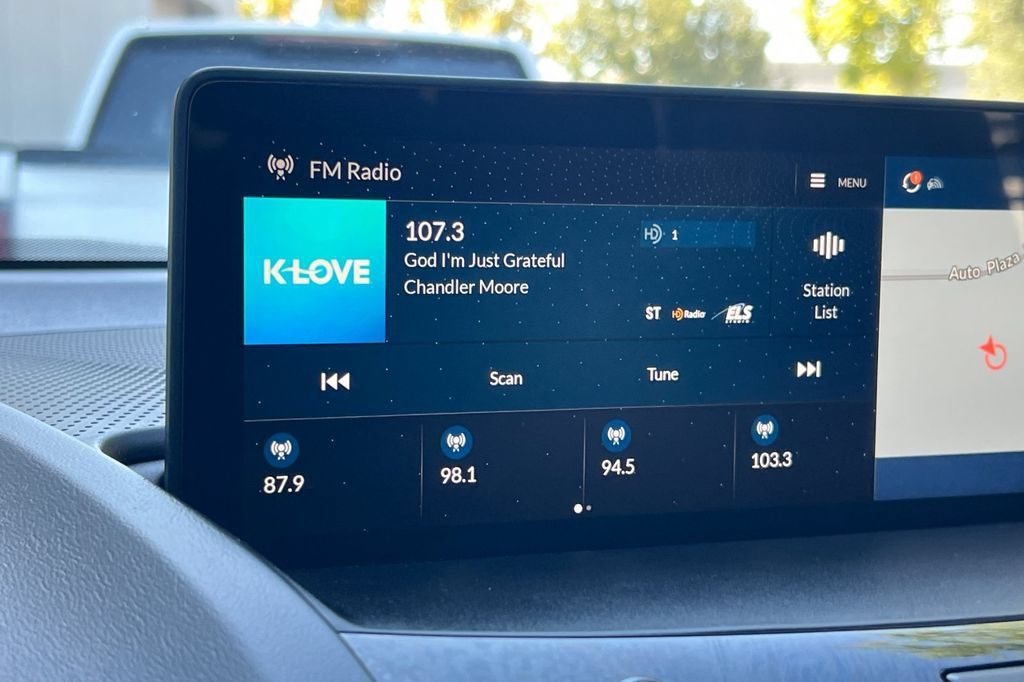 Used 2023 Acura RDX w/ Technology Package FWD image 15