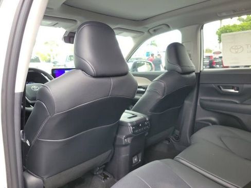 New 2026 Toyota Grand Highlander FWD image 7