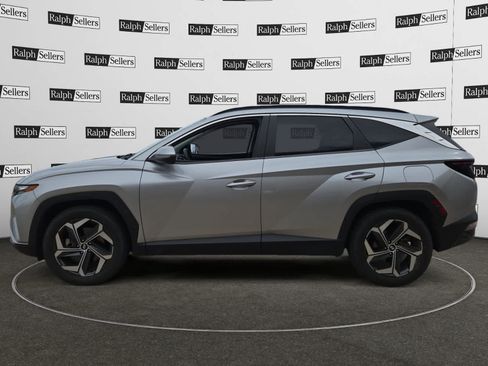 Used 2022 Hyundai Tucson SEL w/ Convenience Package FWD image 3