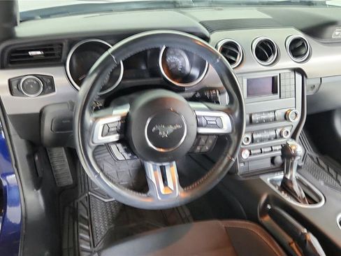 Used 2020 Ford Mustang GT w/ Black Accent Package RWD image 13