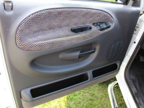 Used 1999 Dodge Ram 2500 Truck 4x4 Quad Cab image 18