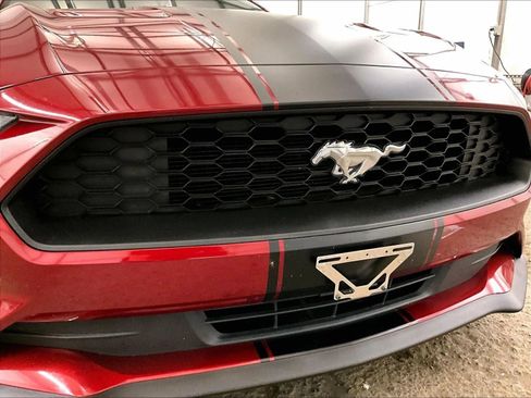 Used 2018 Ford Mustang Premium w/ Ecoboost Performance Package RWD image 29