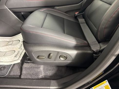 New 2026 Chevrolet Traverse Z71 w/ Enhanced Driving Package AWD/4WD image 28