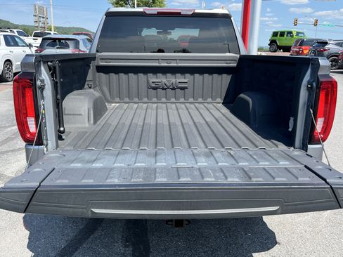 Used 2021 GMC Sierra 1500 SLT AWD/4WD image 7