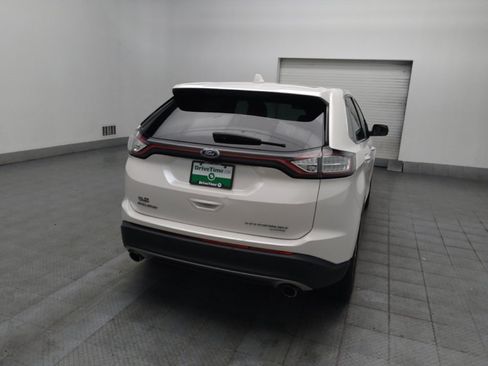 Used 2017 Ford Edge Titanium w/ Technology Package FWD image 7