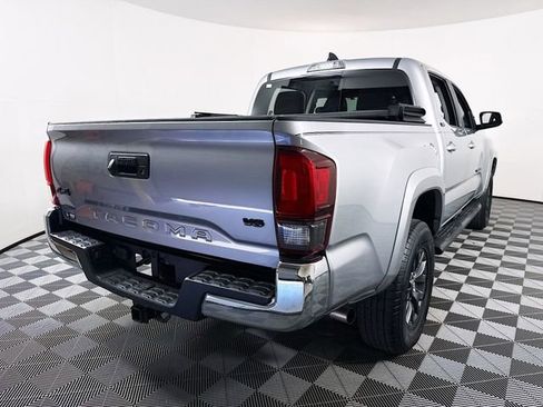 Used 2020 Toyota Tacoma SR5 image 23