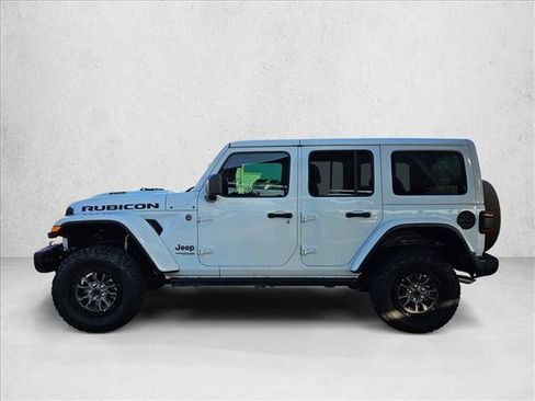 Used 2021 Jeep Wrangler Unlimited Rubicon w/ Trailer Tow Package AWD/4WD image 8