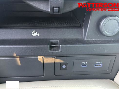 Used 2024 INFINITI QX80 Sensory w/ Cargo Package AWD/4WD image 19