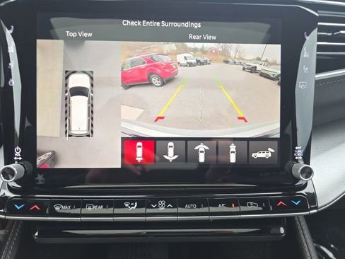 New 2026 Jeep Grand Wagoneer Limited image 21