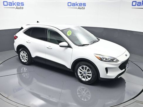 Used 2020 Ford Escape SE FWD image 45