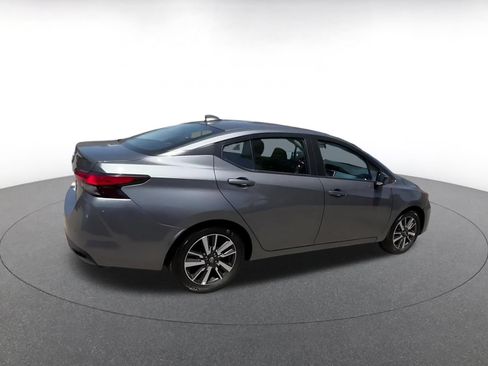 Used 2025 Nissan Versa SV FWD image 15