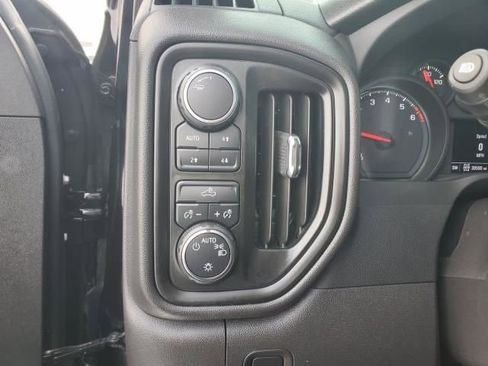 Certified 2022 Chevrolet Silverado 1500 Custom Trail Boss w/ Midnight Edition image 13