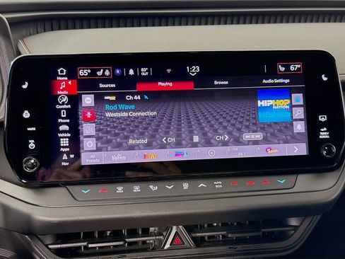 Used 2025 Dodge Charger R/T w/ Quick Order Package 25M R/T image 16