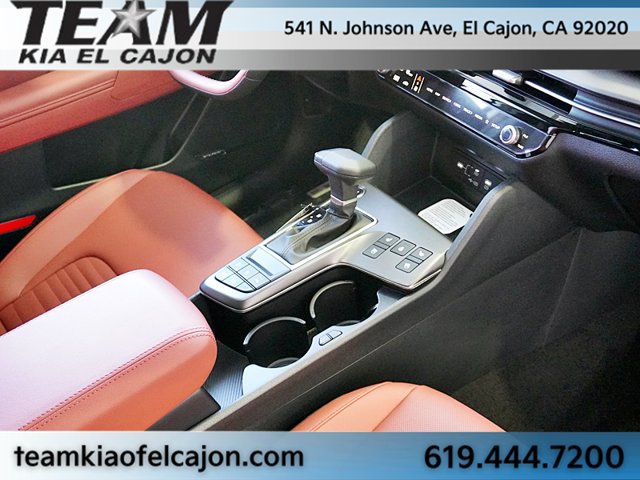 New 2026 Kia Sportage SX FWD image 14