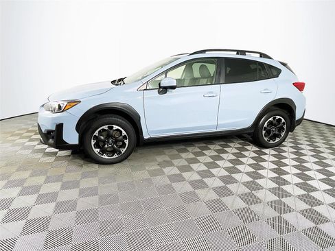 Certified 2023 Subaru Crosstrek 2.0i Premium w/ Popular Package #2 image 4