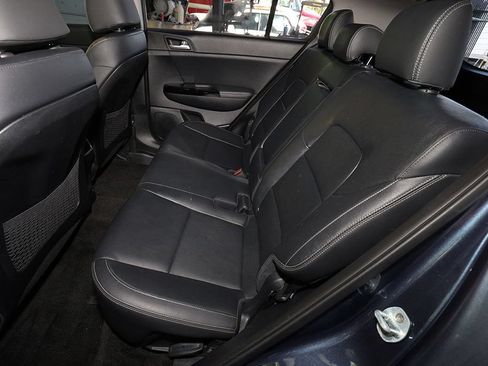 Used 2018 Kia Sportage EX FWD image 13
